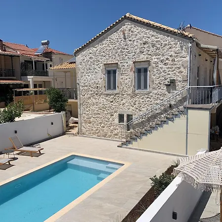 Mangata Homes With Private Pools *